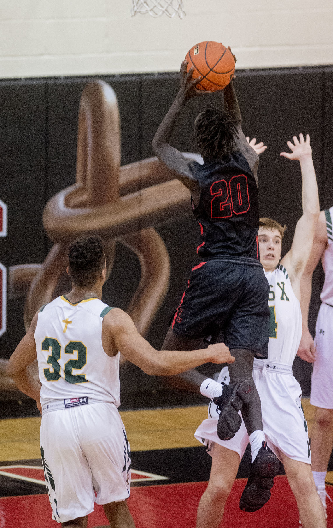 Lincoln High vs. Lincoln Pius X, 1.2